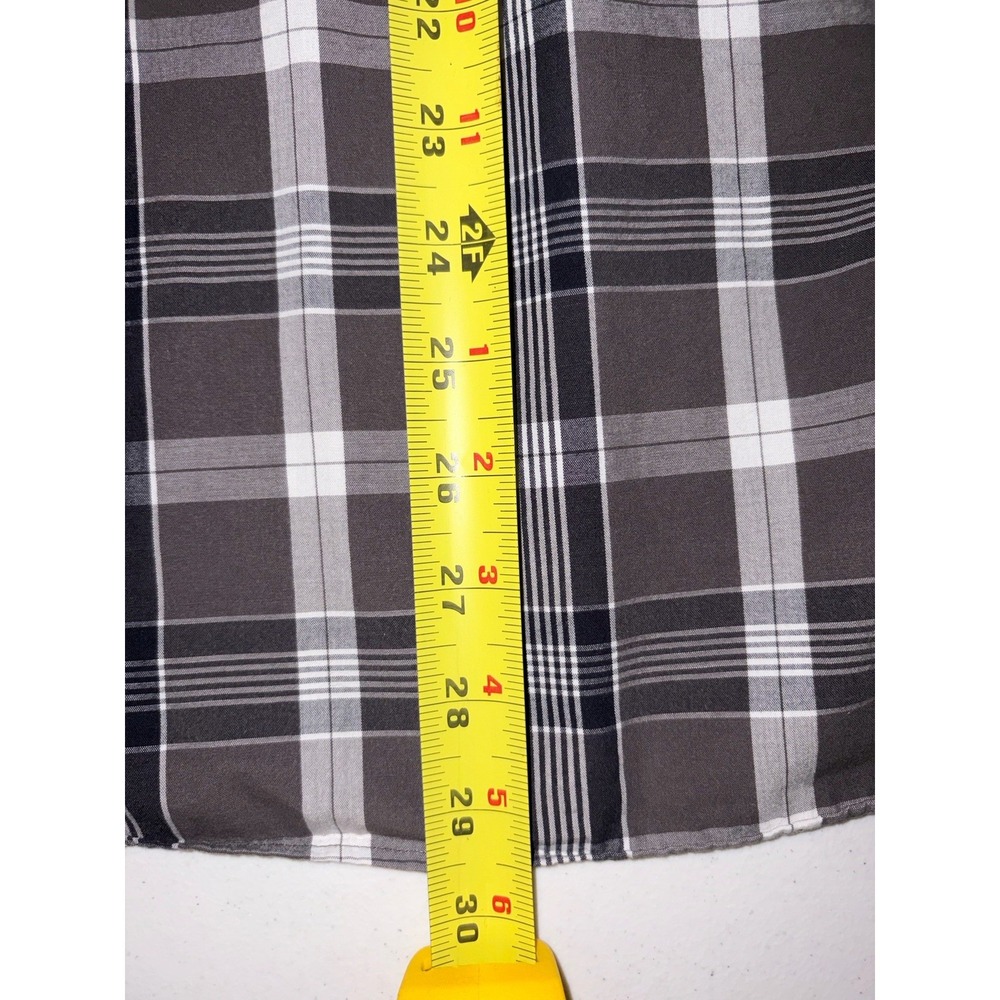 J Crew mens M Shirt Long sleeve button plaid Gray Black White 100% Cotton - Picture 6 of 6